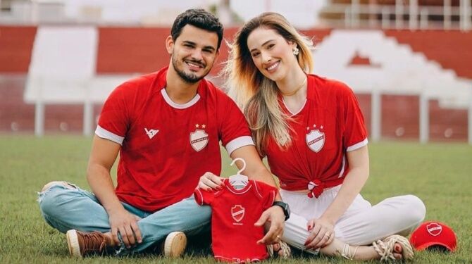 De pais para filho: pai descobre gravidez da esposa com surpresa no OBA