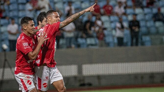 Vila supera Luverdense nos pênaltis e avança na Copa Verde